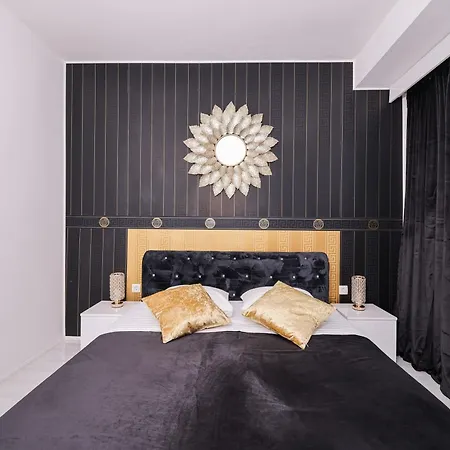 Elizabeth * Biograd Na Moru