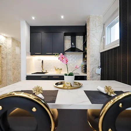 アパート Elizabeth *