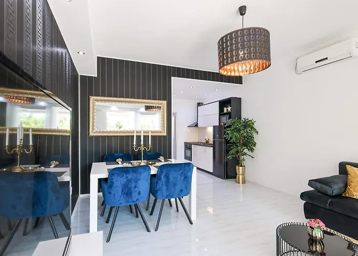 Elizabeth 비오그라드나모루