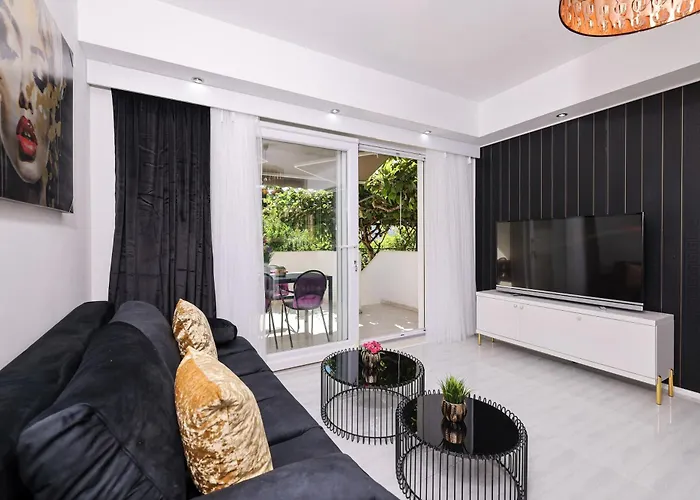 Elizabeth Apartman